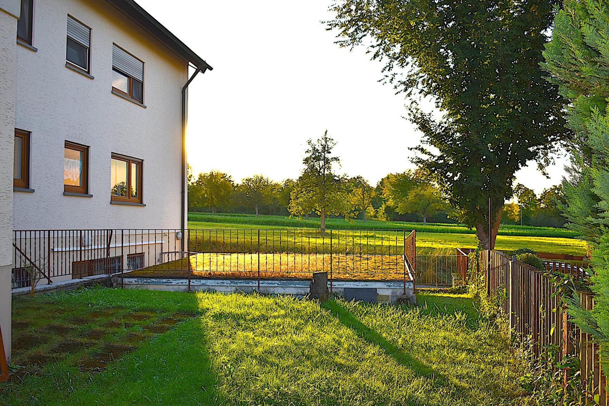 Charmanter Rueckzugsort Mit Grosser Terrasse In Idyllischer Umgebung Böblingen Extérieur photo